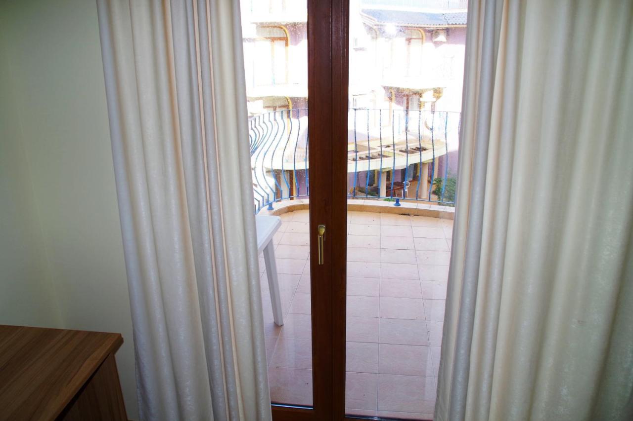 Azura Garden Apartments Chernomorets Ngoại thất bức ảnh