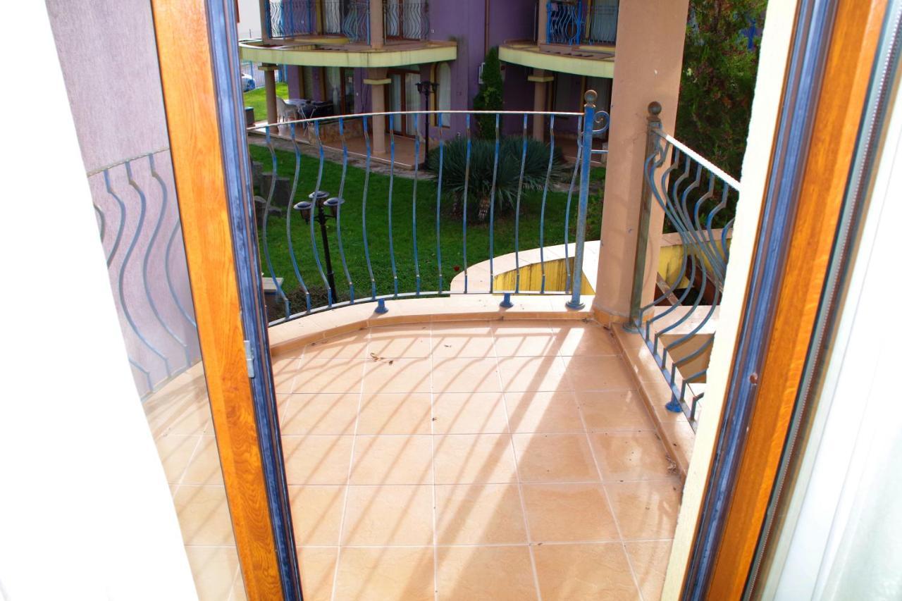 Azura Garden Apartments Chernomorets Ngoại thất bức ảnh