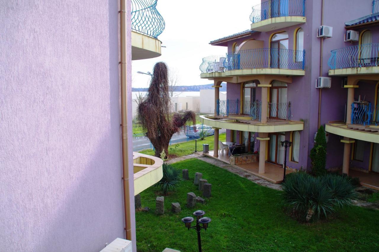 Azura Garden Apartments Chernomorets Ngoại thất bức ảnh